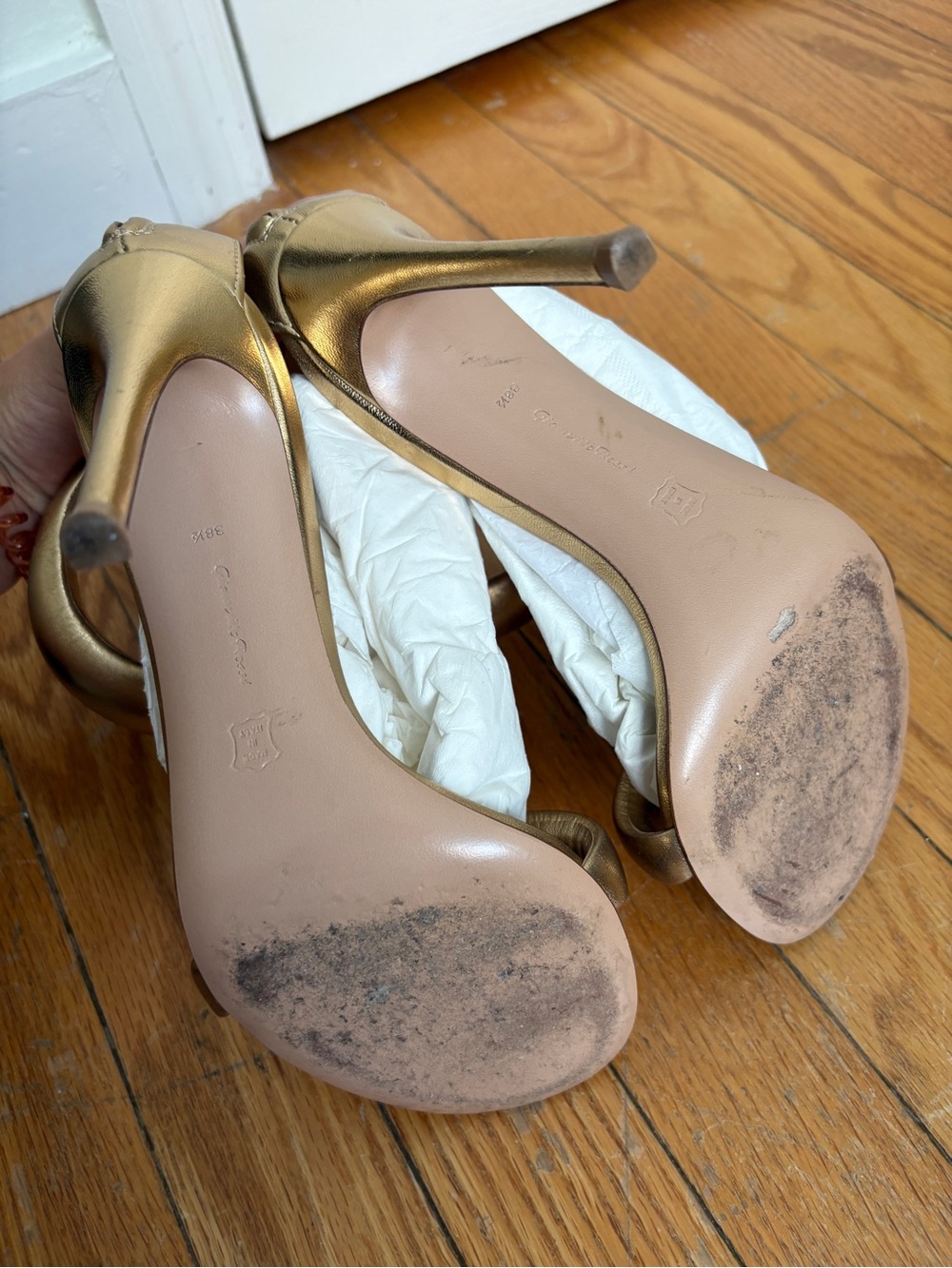 Gianvito Rossi Bijoux 38.5 Metallic Gold Sculpted Strap Stiletto Sandals - Picture 5 of 8